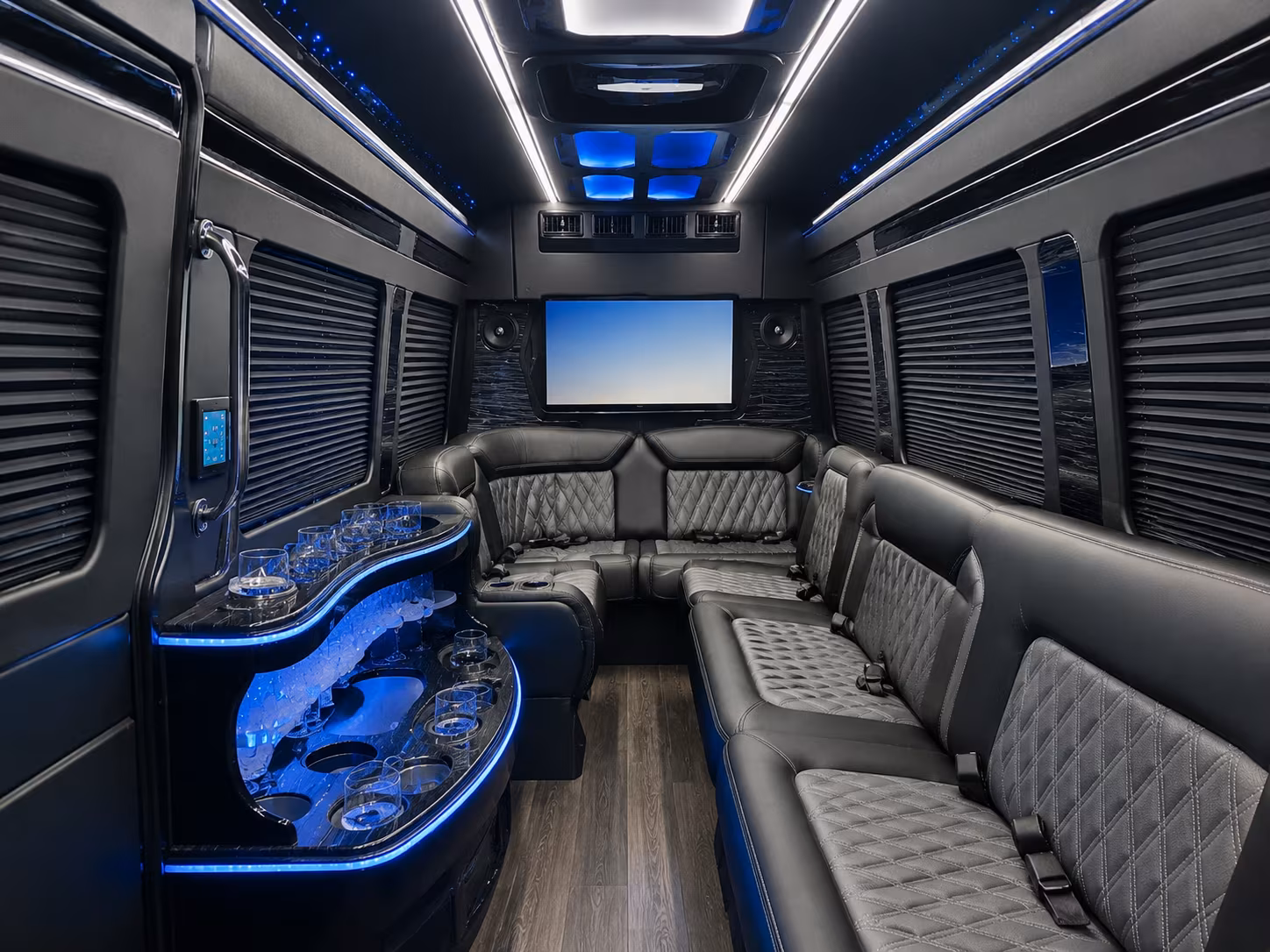find exactly the right bus for your hialeah quincea 241 era or wedding reception