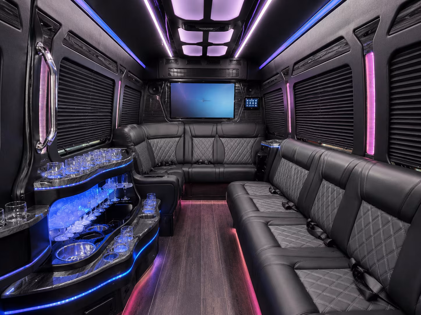 get your hialeah prom bus booked before the date fills up