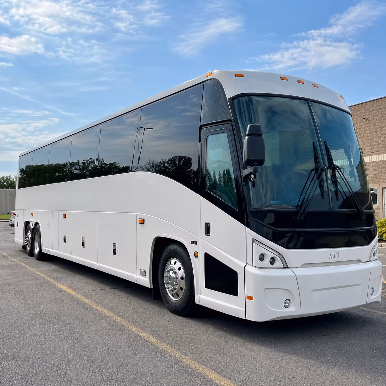 ultra music festival bayfront park bus rentals from hialeah